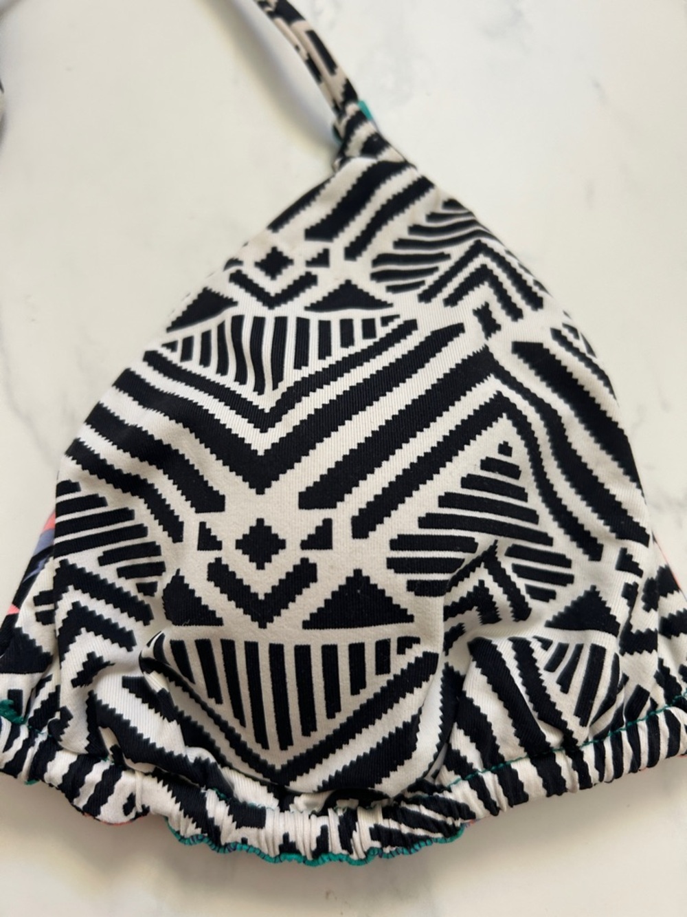 Women’s Multicolor Patterned Triangle Bikini Top - Roxy. - Picture 5 of 6